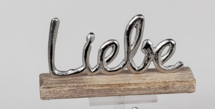 Schriftzug "Liebe"