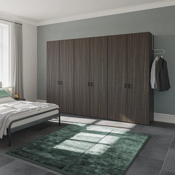 Drehtürenschrank von Jutzler bei Interliving Frey