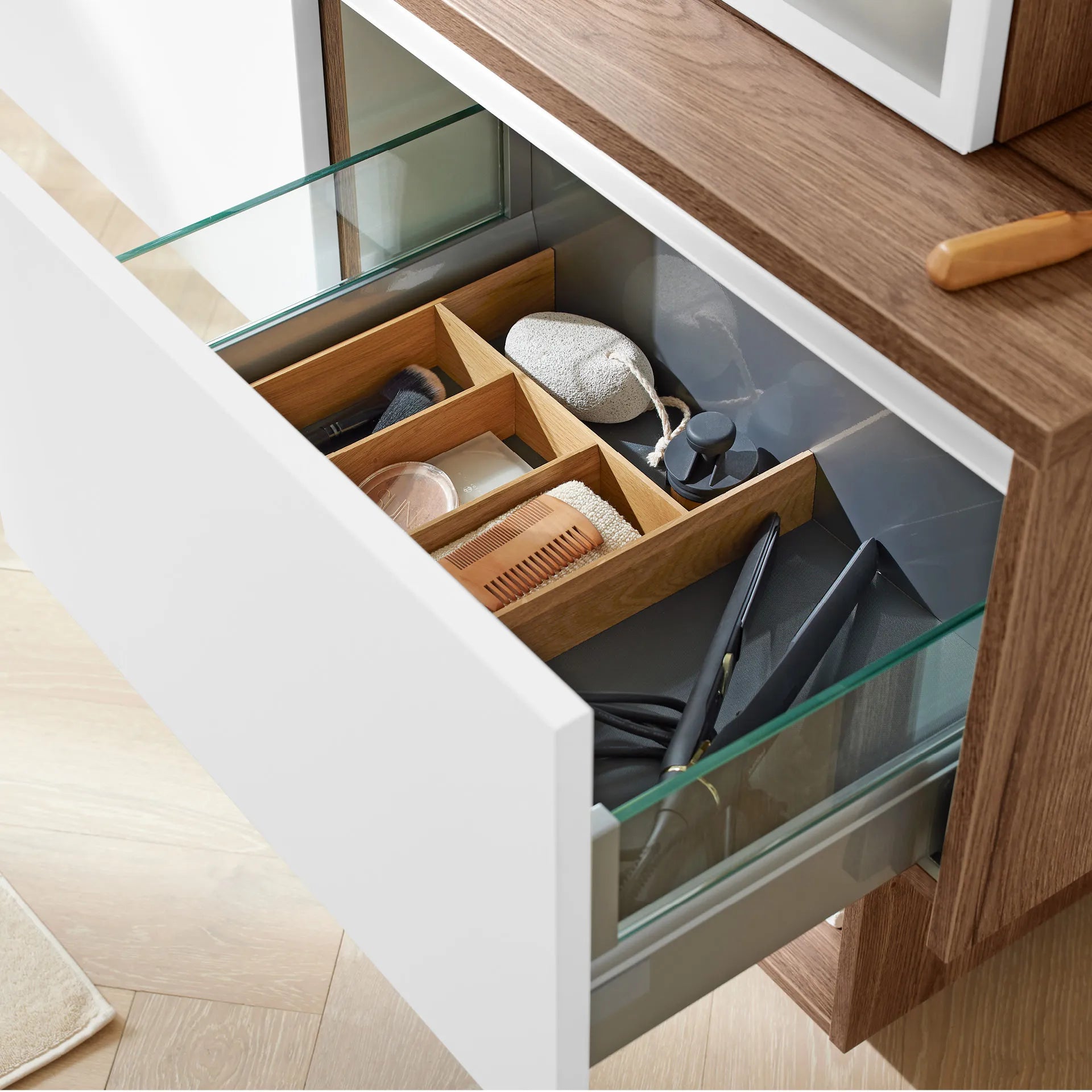 Badmöbel von Interliving Stauraum