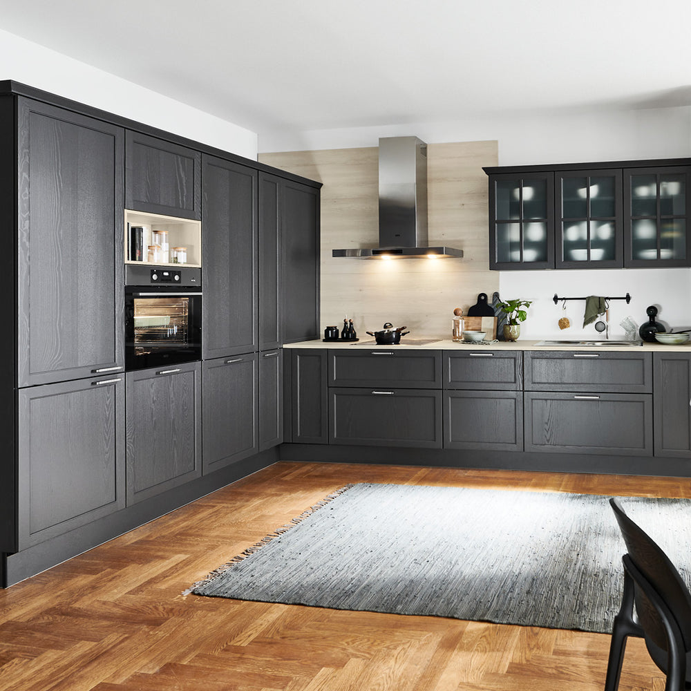 Nolte Lugano L-Küche Landhausstil Schwarz