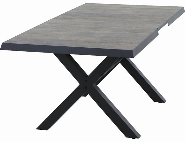Ausziehtisch