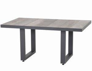 Casual Dining Tisch