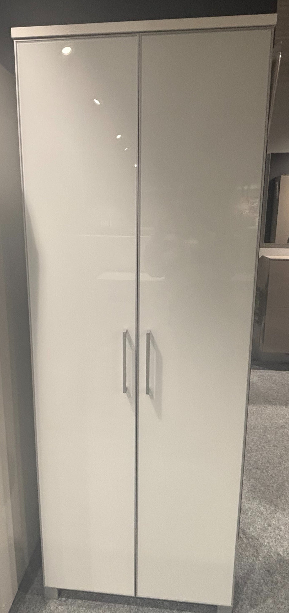 Dielenschrank "Saranka"