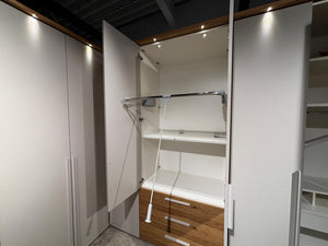 Eckschrank