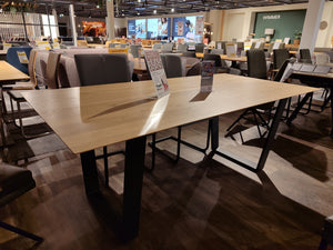 Esstisch "Layla / Color Line"