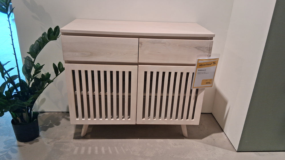 No. 2000 - Sideboard