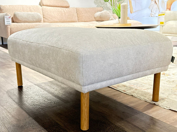 No. 4104 - Hocker