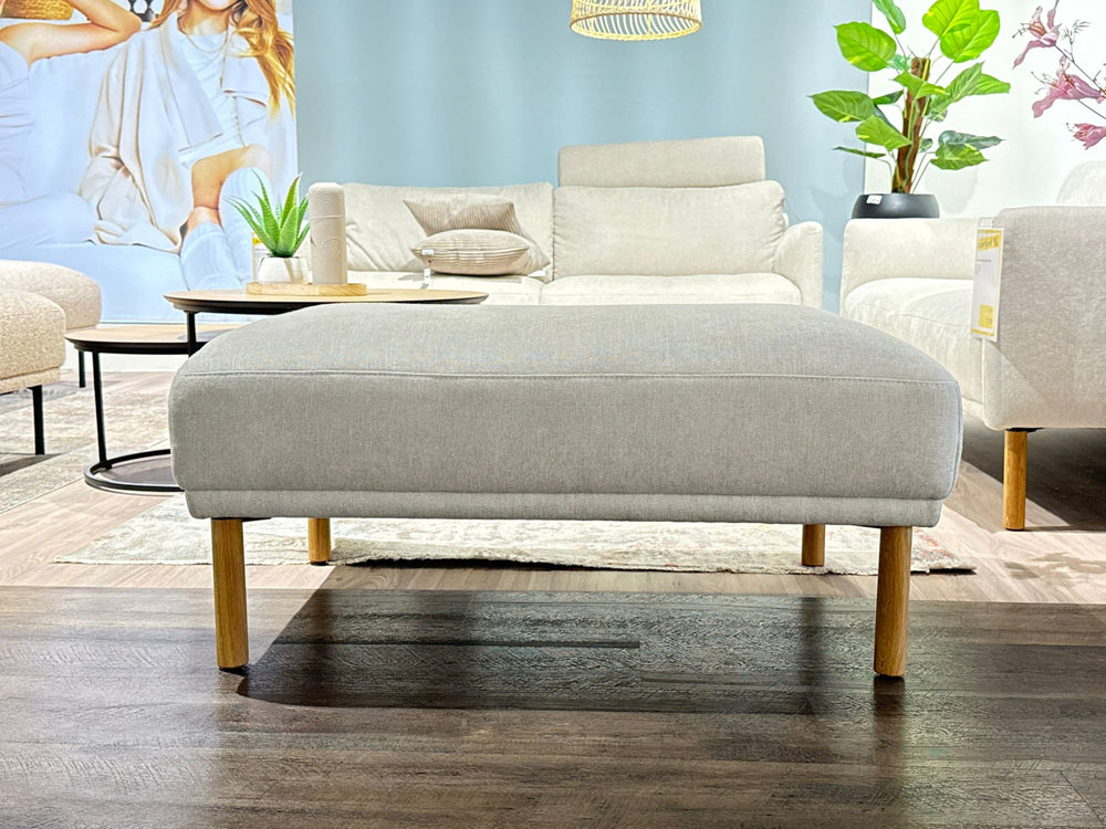 No. 4104 - Hocker