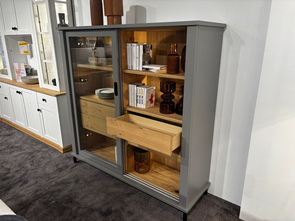 Schiebetürenschrank