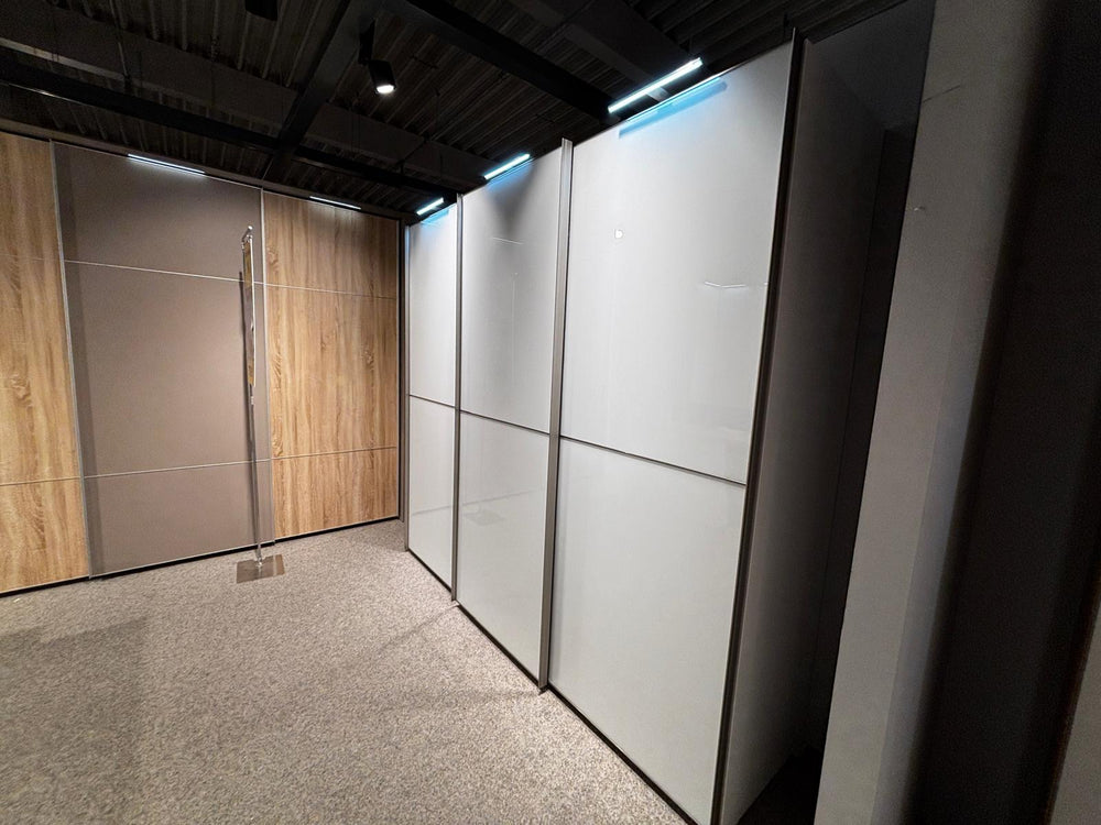 Schwebetürenschrank "Mataba"