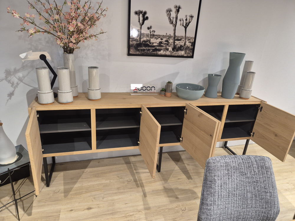Sideboard "Carving"