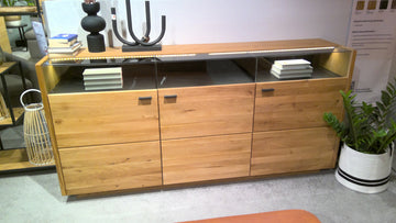 Sideboard 