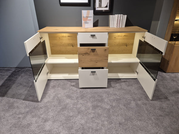 Sideboard "IL 2104"