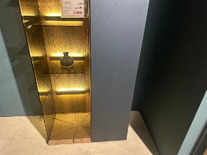 Standvitrine Velda