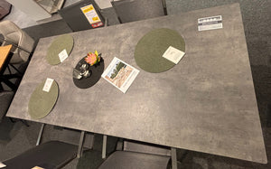 Tisch "Interno"
