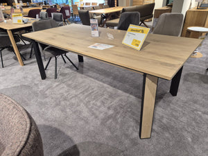 Tisch "Manolos"