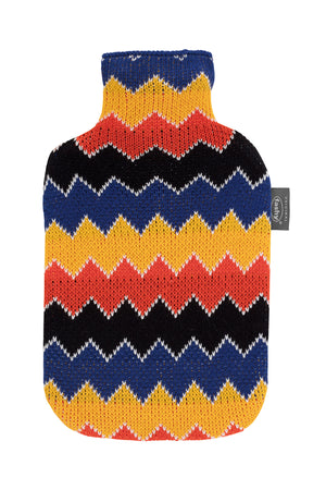 Wärmflasche mit Strickbezug