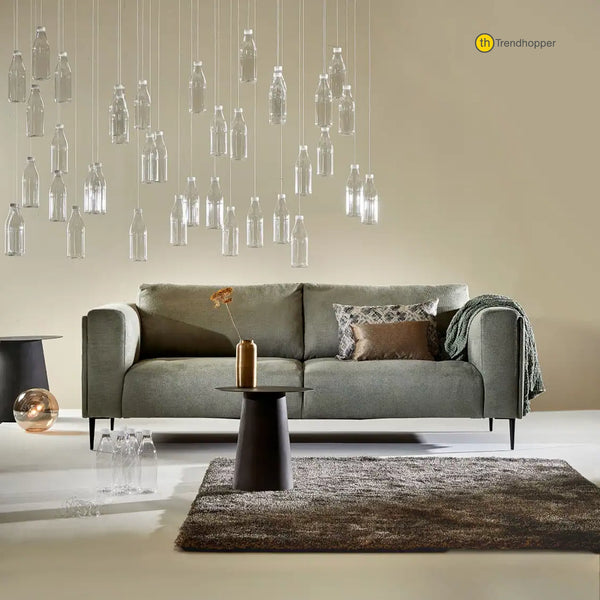 Trendhopper Sofa mit Design-Flair und kreativer Lichtinstallation